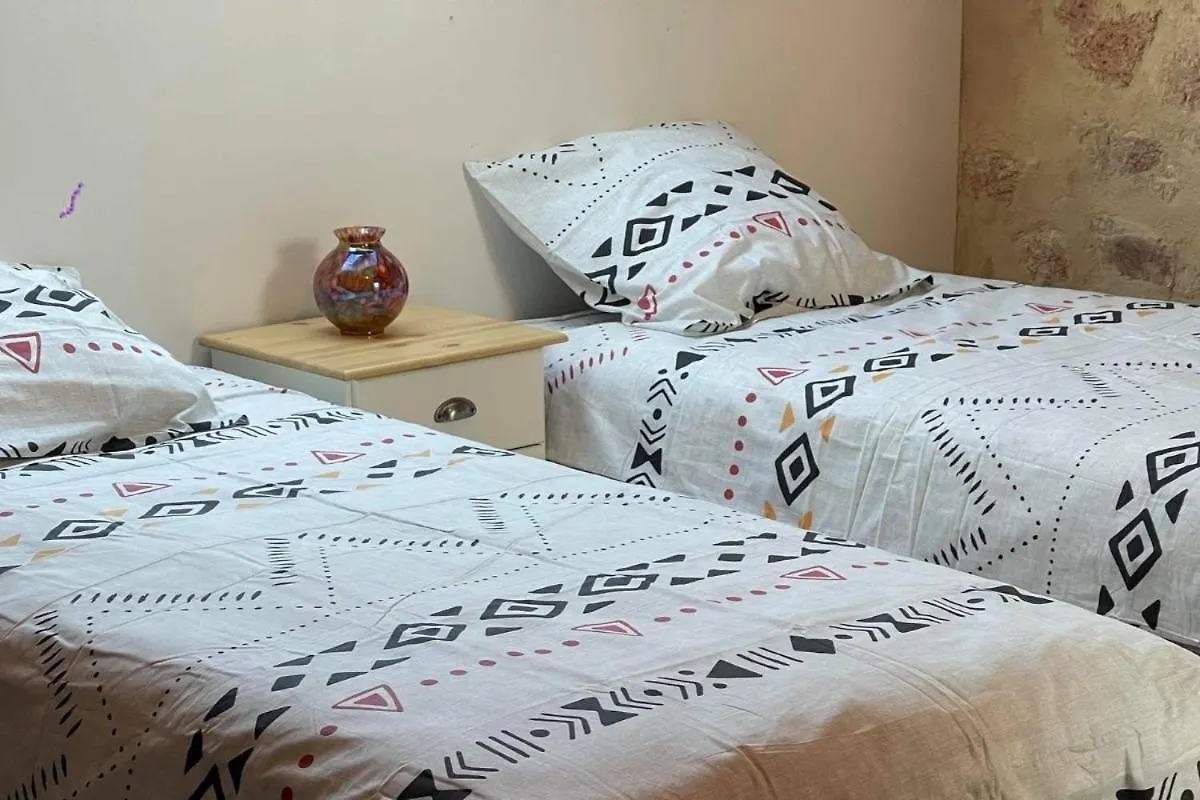 Guest house Chambre Feu Droiturier